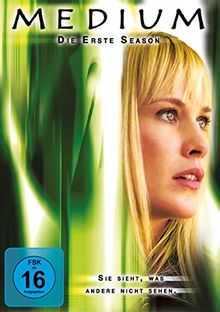 Medium - Die komplette erste Staffel (4 DVDs) (2005) [Gebraucht - Zustand (Sehr Gut)] 